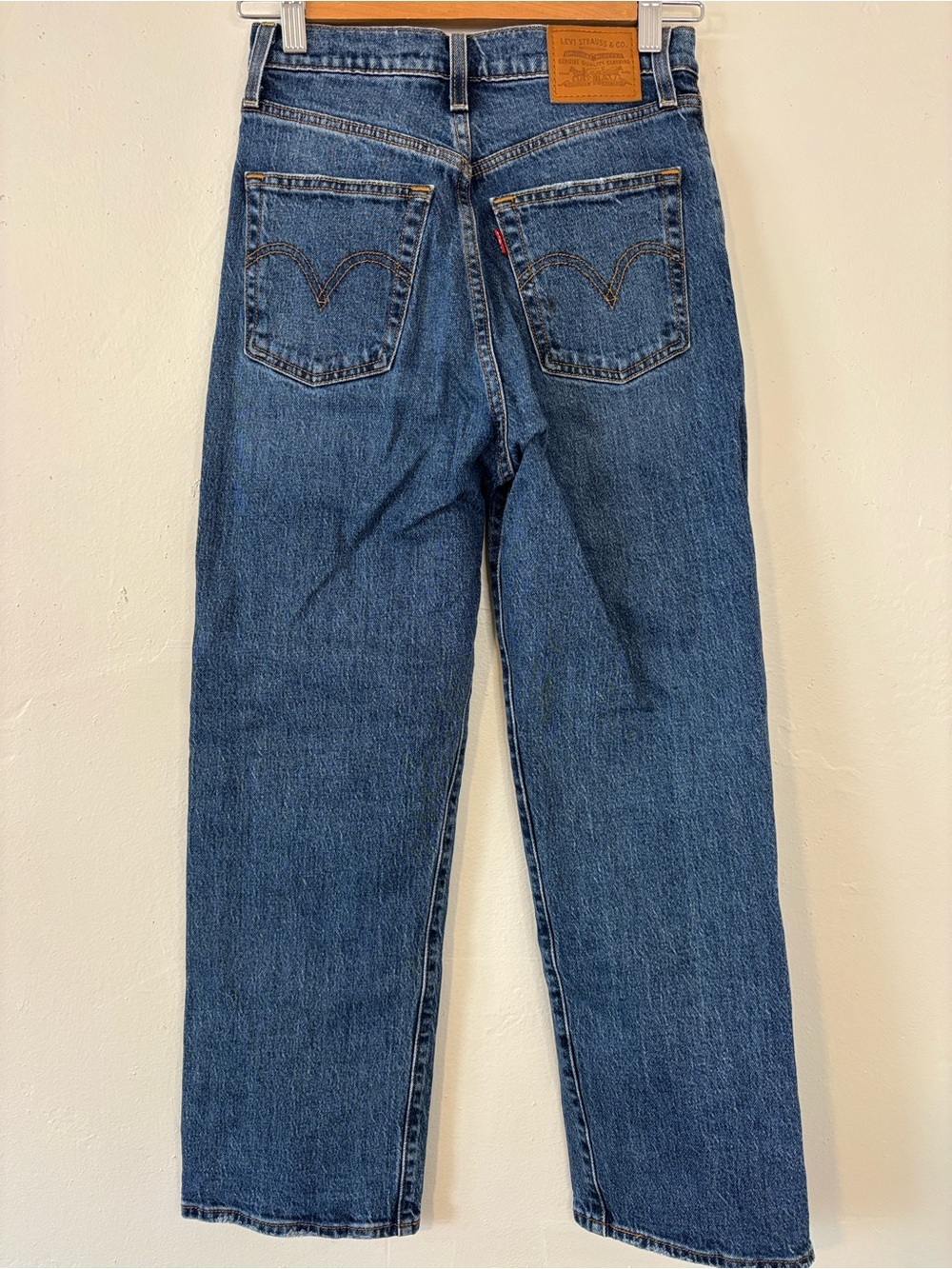 Levi’s Ribcage Straight Ankle Jeans Women’s Size 25 - Picture 4 of 14